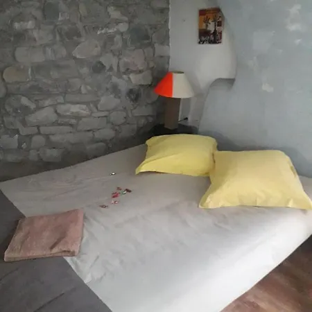 Le Colombier Bed and Breakfast *